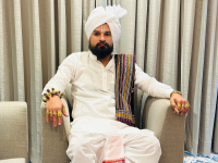 Manohar Bhosale: काळी जादू करणाऱ्या भोंदूबाबा मनोहर भोसलेसह दोघांना अटक - Marathi News | Two people including Bhondubaba Manohar Bhosale, who practiced black magic, arrested | Latest maharashtra News at Lokmat.com