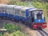 नेरळ-माथेरान मिनी ट्रेनचे इंजिन पुन्हा धडधडले; मोठ्यांसह बच्चेकंपनी खूश; वेळापत्रकही जाहीर - Marathi News | Neral-Matheran mini train engine throbs again Children and adults alike are happy; Timetable also announced | Latest raigad News at Lokmat.com नेरळ-माथेरान मिनी ट्रेनचे इंजिन पुन्हा धडधडले; मोठ्यांसह बच्चेकंपनी खूश; वेळापत्रकही जाहीर - Marathi News | Neral-Matheran mini train engine throbs again Children and adults alike are happy; Timetable also announced | Latest raigad News at Lokmat.com