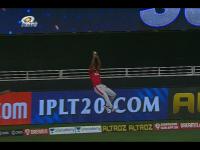 Game Changing Moment : मयांक अग्रवालची सुपर डाईव्ह!; मुंबई इंडियन्सला 'या' चुका पडल्या महागात - Marathi News | KXIP vs MI Latest News : Game changing moment : Mayank Agarwal brilliant save changed the scenario of match, see pic | Latest cricket Photos at Lokmat.com