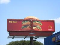 या जाहिराती म्हणजे जणु काही ६५व्या कलेचा उत्तम नमुना! नक्की पाहा - Marathi News | best advertising from world | Latest jarahatke Photos at Lokmat.com