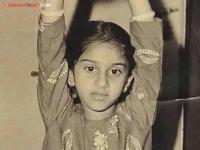 श्रीदेवी अन् माधुरीच्या स्टारडमला टक्कर देणारी अभिनेत्री! प्रसिद्धीकडे पाठ फिरवून सोडली मुंबई, चालवते डान्स स्कूल - Marathi News | bollywood actress meenakshi sheshadri filmy journey compete sridevi and madhuri dixit quite acting on the peak of his career | Latest filmy Photos at Lokmat.com श्रीदेवी अन् माधुरीच्या स्टारडमला टक्कर देणारी अभिनेत्री! प्रसिद्धीकडे पाठ फिरवून सोडली मुंबई, चालवते डान्स स्कूल - Marathi News | bollywood actress meenakshi sheshadri filmy journey compete sridevi and madhuri dixit quite acting on the peak of his career | Latest filmy Photos at Lokmat.com