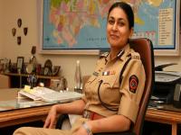 राज्य महिला आयोग अध्यक्षपदी माजी IPS अधिकारी मीरा बोरवणकर यांची निवड?; जाणून घ्या सत्य - Marathi News | Former IPS officer Meera Borvankar elected as the chairperson of the State Women Commission?; Know the truth | Latest maharashtra News at Lokmat.com
