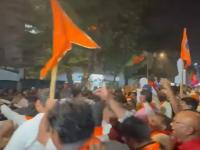 बोरिवलीत राडा! उद्धव ठाकरेंच्या शाखा भेटीवेळी महायुती अन् ठाकरे बंधूंचे कार्यकर्ते आमनेसामने - Marathi News | In Borivali BJP Mahayuti and Thackeray brothers Party workers face to face during Uddhav Thackeray Shakha Visit | Latest mumbai News at Lokmat.com