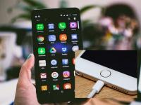 स्मार्टफोनच्या बॅटरीमध्ये येणार नाही प्रॉब्लेम, या ५ टिप्स वाढवतील बॅटरीची लाईफ - Marathi News | There will be no problem in the battery of the smartphone, these 5 tips will increase the life of the battery | Latest tech Photos at Lokmat.com