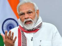 मोदींनी २० लाख कोटींचं पॅकेज जाहीर केल्यावर दुसऱ्या दिवशी काय घडलं? आकडा पाहून बसेल धक्का - Marathi News | coronavirus Foreign investors continue to flee even after PM Modis package kkg | Latest business Photos at Lokmat.com