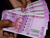 CoronaVirus News: देशीतील 'ही' कंपनी प्रवाहाविरोधात पोहणार; कोरोना संकटातही पगारवाढ करणार - Marathi News | asian paints going to increase its employees salary despite coronavirus crisis kkg | Latest business Photos at Lokmat.com