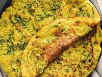 मूगडाळीचे 8 पौष्टिक पदार्थ, पचायला हलके करायला सोपे आणि मुलांसाठी तर स्पेशल मेजवानी - Marathi News | 8 nutritious moong dal recipes, easy to digest and a special treat for kids | Latest sakhi Photos at Lokmat.com