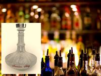 ही आहे जगातील सर्वात महाग दारू, एका थेंबाची किंमत ऐकून बसेल धक्का, अशी आहेत वैशिष्ट्ये - Marathi News | This is the most expensive liquor in the world, the price of one drop will shock you, these are the features | Latest jarahatke Photos at Lokmat.com