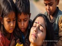 काळीज हेलावणारी घटना! ७ वर्षांच्या लेकाला वाचवण्यासाठी धावली, आणि भरधाव बसने आईला चिरडले; तीन लेकरांसमोर मातेचा मृत्यू - Marathi News | Heartbreaking incident! Mother runs to save 7-year-old daughter, but is crushed by speeding bus; Mother dies in front of three children | Latest national News at Lokmat.com