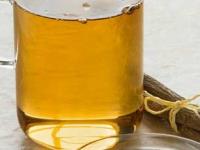 थंडीत ज्येष्ठमधाची काडी चघळा आणि केसांनाही लावा, जावेद हबीब सांगतात काळ्याभोर केसांचा उपाय - Marathi News | use of mulethi powder and mulethi oil for long and strong hair | Latest sakhi Photos at Lokmat.com