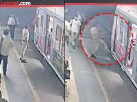 पश्चिम रेल्वेच्या ट्रेन मॅनेजरला होमगार्ड शिपायाची लाथ; गुन्हा नोंदवण्यास टाळाटाळ केल्याचा आरोप - Marathi News | Western Railway train manager kicked by Home Guard constable; Accused of avoiding to register a case | Latest mumbai News at Lokmat.com