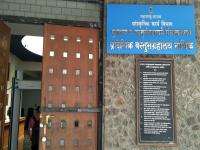 जागतिक संग्रहालय दिन : शिल्प, शस्त्रास्त्रे अन् नाण्यांचा अमुल्य ठेवा जागवितो इतिहास - Marathi News |  World Museum Day: Keeping the attention of crafts, weapons and coins, | Latest nashik Photos at Lokmat.com