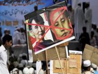 जंतर मंतरवर रोहिंग्या मुस्लिमांसाठी आंदोलन - Marathi News | Movement for Rohingya Muslims on Jantar Mantar | Latest national Photos at Lokmat.com