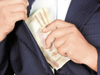 विशेष लेख: मिस्टर/मिसेस 'पसेंटेज' आणि बंगल्यावरचे 'ठेके' - Marathi News | 'Percentage Raj' Plagues Maharashtra Municipalities: Local Polls Turn into War for Control | Latest editorial News at Lokmat.com