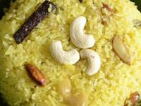 सण आयलाय गो नारळीपुनवेचा!! नारळीपौर्णिमेला करा नारळाचे खास ६ पदार्थ - Marathi News | Narilipurnima special, Rakshabandhan food, Make 6 special coconut dishes, coconut special recipes, | Latest sakhi Photos at Lokmat.com