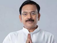 मेस्सीचा इव्हेंट फसला, स्टेडियममध्ये मोठा गोंधळ झाला होता; बंगालच्या क्रीडामंत्र्यांना राजीनामा द्यावा लागला - Marathi News | Lionel Messi's event was a failure, there was a huge commotion in the stadium; Bengal's sports minister had to resign | Latest national News at Lokmat.com मेस्सीचा इव्हेंट फसला, स्टेडियममध्ये मोठा गोंधळ झाला होता; बंगालच्या क्रीडामंत्र्यांना राजीनामा द्यावा लागला - Marathi News | Lionel Messi's event was a failure, there was a huge commotion in the stadium; Bengal's sports minister had to resign | Latest national News at Lokmat.com