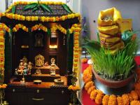 Navratri 2025: नवरात्रीत घट बसवण्याआधी देवघरात 'हे' बदल केले का? नसेल तर आजच करा - Marathi News | Navratri 2025: Did you make these changes in the temple before installing Ghat during Navratri? If not, do it today | Latest bhakti Photos at Lokmat.com