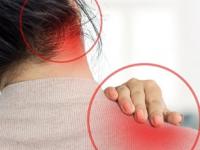 पाठ दुखणं थांबेल, स्ट्रेस कमी होईल, केसही वाढतील! आलिया भटची फिटनेस ट्रेनर सांगते खास उपाय - Marathi News | anshuka parwani explains 5 amazing benefits of leaning back position, how to do leaning back position and its benefits | Latest sakhi Photos at Lokmat.com