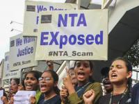 अग्रलेख: ‘नीट’ फेरपरीक्षेचा वरवंटा! लाखो विद्यार्थ्यांची स्वप्ने चिरडली जाणार - Marathi News | The NEET exam has put the future of lakhs of students at stake, but will the central government do anything about it? | Latest editorial News at Lokmat.com अग्रलेख: ‘नीट’ फेरपरीक्षेचा वरवंटा! लाखो विद्यार्थ्यांची स्वप्ने चिरडली जाणार - Marathi News | The NEET exam has put the future of lakhs of students at stake, but will the central government do anything about it? | Latest editorial News at Lokmat.com