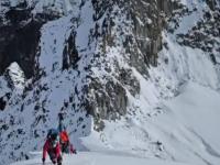 नेपाळमध्ये हिमस्खलनात सात जणांचा मृत्यू, अनेक जण बेपत्ता - Marathi News | Seven people killed, many missing in avalanche in Nepal | Latest international News at Lokmat.com