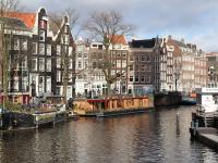 पर्यटकांच्या लिस्टमध्ये टॉपवर असतं नेदरलॅन्ड; का ते बघाच! - Marathi News | Must visit the most peerless netherland | Latest travel Photos at Lokmat.com