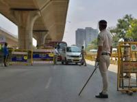 कोरोनाची दुसरी लाट ओसरली, लॉकडाऊन राहणार की हटणार? राज्यांचा मूड काय सांगतो? जाणून घ्या... - Marathi News | Lockdown Extension Update Read What State Govts Are Saying | Latest mumbai Photos at Lokmat.com