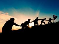 'या' चार राशींचे लोक स्वतः भाग्यवान असतातच, पण इतरांचेही भाग्य उजळून टाकतात! - Marathi News | People of these four zodiac signs are lucky themselves, but they also brighten the fortunes of others! | Latest bhakti Photos at Lokmat.com