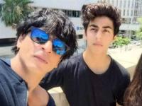 ड्रग्ज पार्टीत ताब्यात घेण्यात आलेला शाहरुखचा मुलगा आर्यन खान नेमकं काय करतो? वाचा सारंकाही... - Marathi News | All you need to know about Aryan Khan Shah Rukh Khan son being questioned by NCB | Latest filmy Photos at Lokmat.com