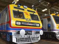 Mumbai Local: खूशखबर! मुंबईच्या सर्व लोकल आता AC लोकल होणार, तिकीट दरही घटणार - Marathi News | Mumbai local train news indian railways will convert suburban network to AC trains ticket fare to be down soon | Latest mumbai Photos at Lokmat.com