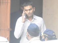 साक्षीदार पलटला, समीर वानखेडेंना महासंचालकांनी दिल्लीला बोलावलं; आर्यन खान प्रकरणात मोठा उलटफेर! - Marathi News | aryan khan drugs case Sameer Wankhede going to delhi called by ncb Director General | Latest mumbai Photos at Lokmat.com