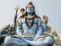 Maha Shivratri 2022 : महाशिवरात्रीला भगवान शंकराला प्रसन्न करण्यासाठी 'रुद्राभिषेक' रामबाण उपाय, सर्व अडचणी होतील दूर... - Marathi News | Maha Shivratri 2022 Rudrabhishek significance method samagri and benefits in marathi | Latest bhakti Photos at Lokmat.com