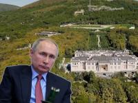 Vladimir Putin: पुतीन यांचा पगार किती? ७५ अब्जांचा नुसता राजवाडा; एकूण संपत्ती पाहून डोळे दिपतील - Marathi News | vladimir putin monthly salary total annual income net worth other secret details | Latest international Photos at Lokmat.com