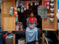 Recession 2022: फक्त श्रीलंका अन् बांगलादेश नव्हे, संपूर्ण जगच दिवाळखोरीच्या उंबरठ्यावर!, 'हे' पाच मुद्दे कारणीभूत! - Marathi News | recession fears global economic growth large economies elon musk prediction | Latest international Photos at Lokmat.com