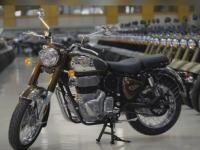 Royal Enfield: जबरदस्त अन् दमदार! लवकरच लॉन्च होणार 'या' पाच धमाल बाईक्स, रॉयल एनफील्डही रांगेत - Marathi News | pulsar eclipse to re hunter 350 5 motorcycles launching in next 2 months | Latest auto Photos at Lokmat.com