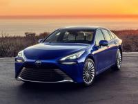 दिल्ली-NCR चं प्रदुषण कमी करणार 'ही' कार; चालता-चालता करते हवा स्वच्छ; पाहा... - Marathi News | toyota special car mirai which reduces pollution while drive | Latest auto Photos at Lokmat.com