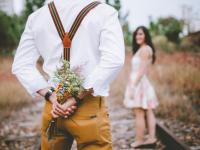 Astrology Tips: लग्नाच्या बाबतीत तुमचंच घोडं अडलंय? ज्योतिष शास्त्राने दिलेले उपाय सलग २१ दिवस करा! - Marathi News | Astrology Tips: Are you waiting to get married? Do the remedies given by Jyotish Shastra for 21 consecutive days! | Latest bhakti Photos at Lokmat.com