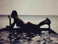 निया शर्माच्या या अदांवर व्हाल घायाळ, पाहा तिचे हे बोल्ड फोटो - Marathi News | Televison actress Nia Sharma bold and beautiful pictures PSC | Latest filmy Photos at Lokmat.com