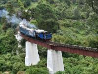 भारताची सर्वात ‘संथ’ ट्रेन; ४५ km साठी लागतात ५ तास, एकदा तरी प्रवास करायलाच हवा... - Marathi News | Railway Interesting Facts: India's 'slowest' train; takes 5 hours for 45 km, must travel at least once | Latest jarahatke Photos at Lokmat.com