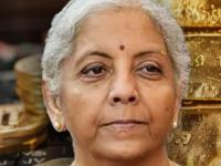 बजेटनंतर सोनं पुन्हा स्वस्त होणार? ज्वेलरी इंडस्ट्रीने केली मोठी मागणी - Marathi News | Will gold become cheaper again after the budget? Jewellery industry has made a big demand | Latest business Photos at Lokmat.com