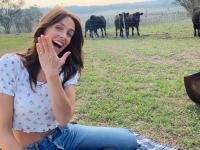 OMG : KKRच्या प्रमुख खेळाडूचा 'या' सुंदरीशी साखरपुडा! - Marathi News | Pat Cummins gets engaged to long-time girlfriend Becky Boston | Latest cricket Photos at Lokmat.com