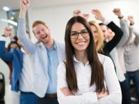 ऑफिसमध्ये आनंदी राहायचंय? 'या' टिप्स फॉलो करा - Marathi News | follow these simple tips to stay happy in office | Latest lifeline Photos at Lokmat.com