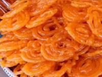 प्रजासत्ताकदिनी ९० हजार किलो जिलेबी, फस्त करतात कोल्हापूरकर - Marathi News | Kolhapurkar makes 90 thousand kilograms of jalebi fencing during Republic Day | Latest maharashtra Photos at Lokmat.com