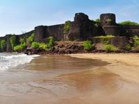 किल्ले विजयदुर्ग - Marathi News | Forts Vijaydurg | Latest maharashtra Photos at Lokmat.com