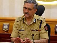 कुठलीही स्थिती हाताळण्यास मुंबई पोलीस सक्षम - आयुक्त दत्तात्रय पडलगीकरांचा विश्वास - Marathi News | Mumbai police able to deal with any situation - Dattatreya Padlagikar's faith of commissioner | Latest maharashtra Photos at Lokmat.com