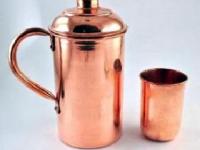 तांब्याच्या भांड्यातून पाणी प्यायल्यास होणारे 8 फायदे - Marathi News | 8 advantages of drinking water in a copper vessel | Latest maharashtra Photos at Lokmat.com