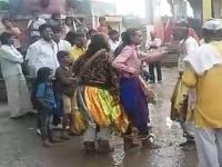 VIDEO: - पोतराजांच्या गावात 'पोतराज' आणावे लागतात बाहेरून !