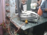 ठाण्यातील मनोरमानगरमध्ये सिलेंडरचा स्फोट, २ जखमी - Marathi News | Cylinder blast in Mannagaragar in Thane, 2 injured | Latest maharashtra Photos at Lokmat.com