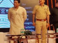 स्वातंत्र्यदिनानिमित्त ठाण्यात सायबर लॅबचे उद्घाटन, सचिनची विशेष उपस्थिती - Marathi News | Inauguration of the cyber lab in Thane, Sachin's special presence on the occasion of Independence Day | Latest maharashtra Photos at Lokmat.com