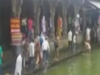 VIDEO : अखेरच्या श्रावणी सोमवारी त्र्यंबकेश्वरला भाविकांची गर्दी