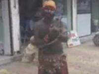 पोटासाठी...शरीराला फटके !
